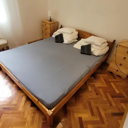 Dom Nyaralo Holiday home *