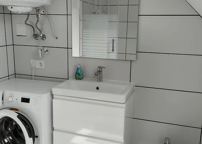 Case de vacanță Dom Nyaralo