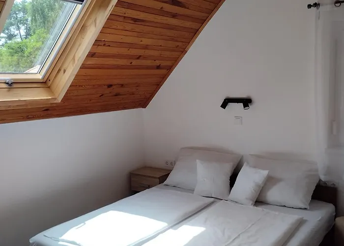Ferienhaus Dom Nyaralo Balatonfenyves